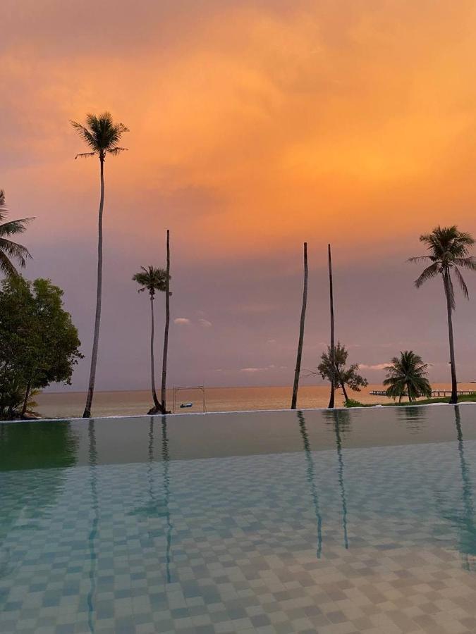 Luna Koh Rong Hotel Pagoda Beach Exterior photo